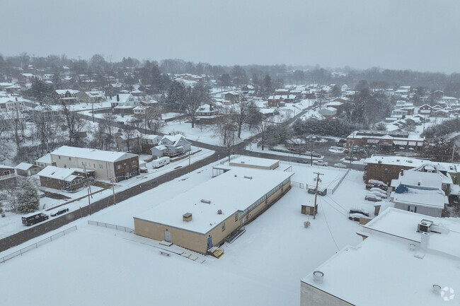 Aerial of Cheswick Christian Academy.