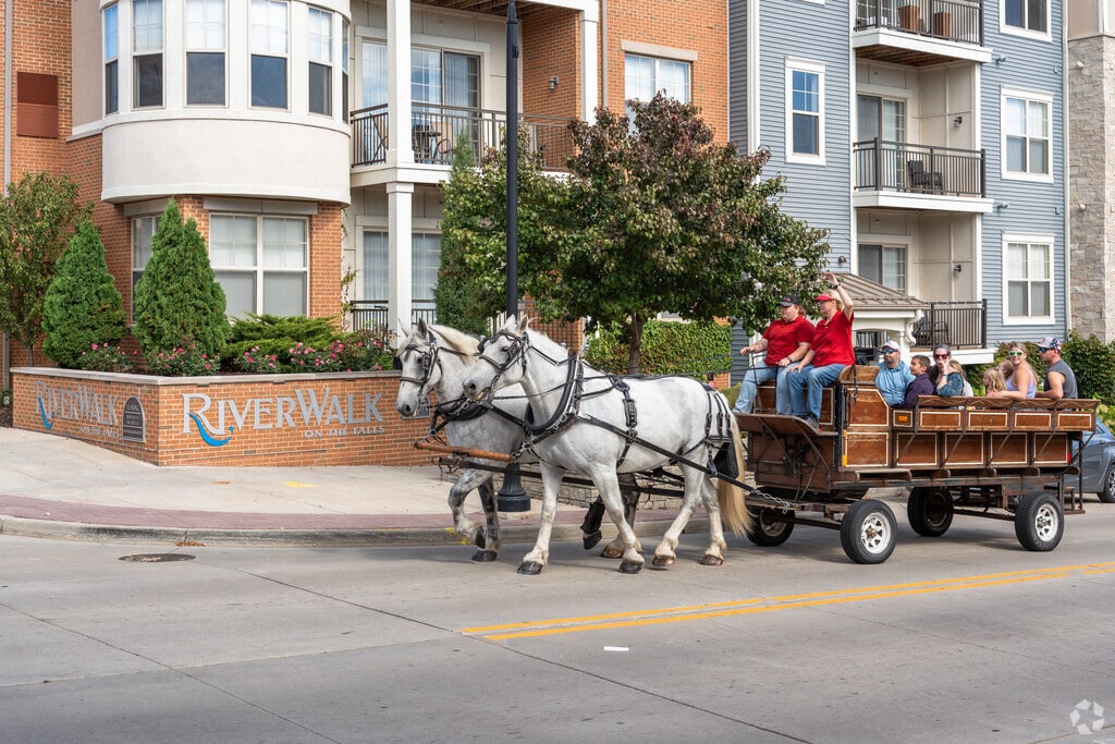 Falls Harvest Fest brings hayrides and family fun to Village Park near Lannon.