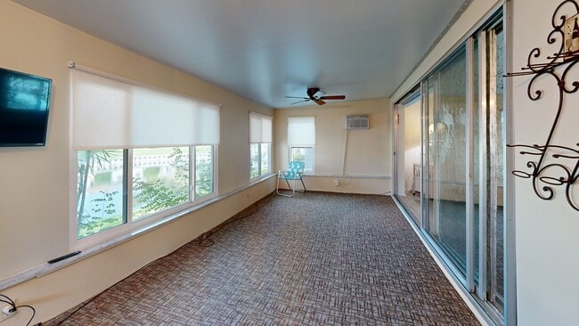 200 Portree Dr, Dunedin, FL 34698 - photo 2