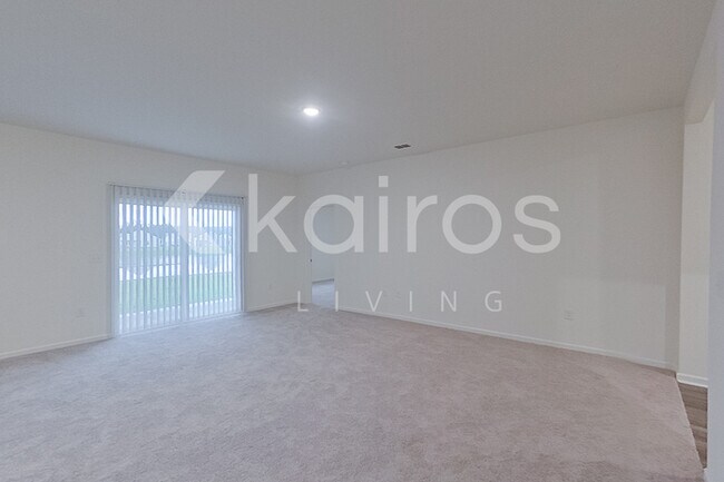 653 Castillo Dr, Loris, SC 29569 - photo 2