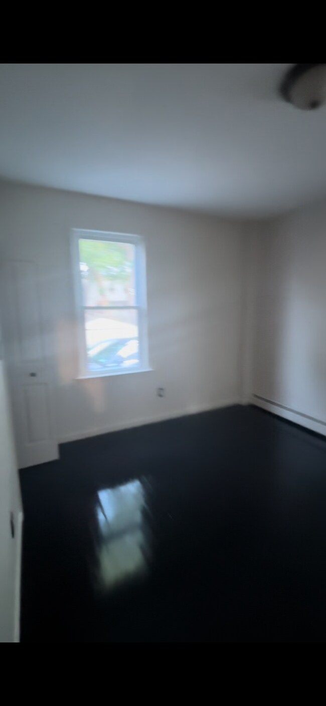Back bedroom back