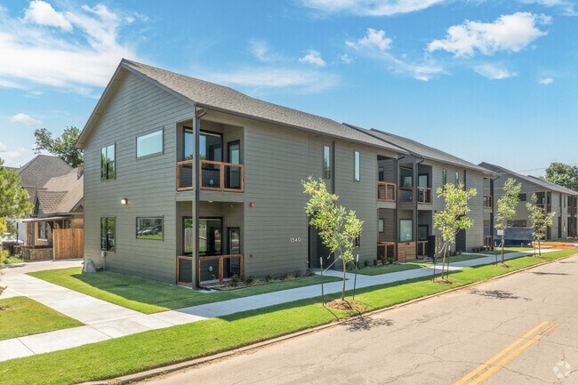 Blackwelder, Oklahoma City, OK 73118 - photo 5