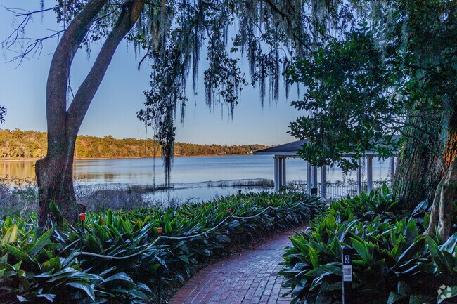 Alfred B. Maclay Gardens State Park