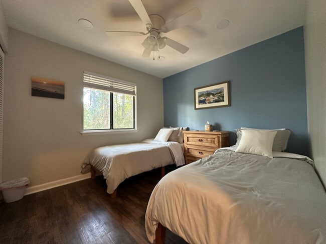 111 Seaparc Cir unit C, Kingsland, GA 31548 - photo 2