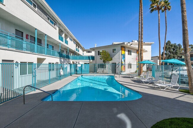 The Hendrix, Las Vegas, NV 89109 - photo 7