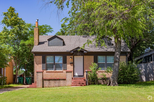 Minimal Traditional style homes are quite common in Epworth.
