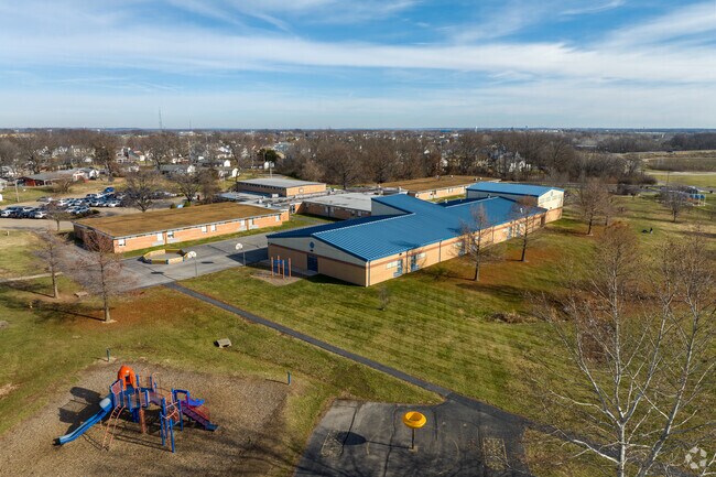 Forest Park Elementary School serves students grades 3-5.