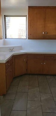 754 E 84th St unit 3, Los Angeles, CA 90001 - photo 5