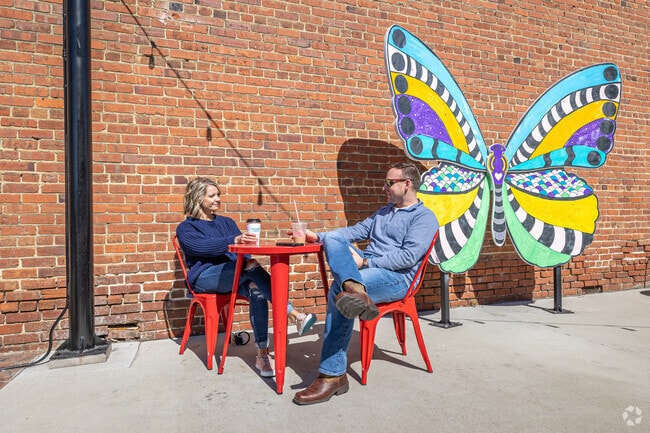 Lots of comfortable outdoor seating in Downtown Zebulon