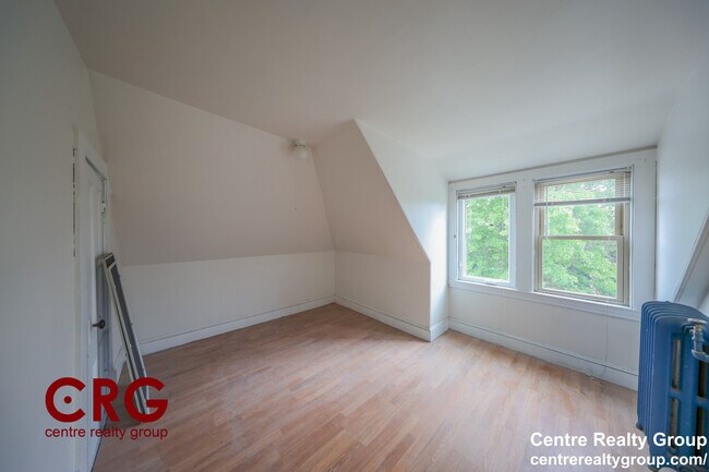 22 Grand View Ave unit 2, Somerville, MA 02143 - photo 4