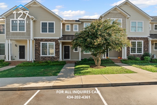 Luxury Townhome for Rent in Timberlake – 4...