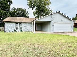 213 W Los Angeles St, Broken Arrow, OK 74011