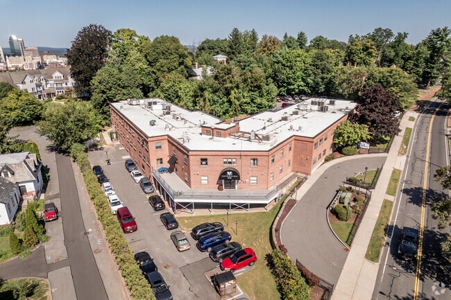 Veritas Preparatory Charter School is located in Springfield.