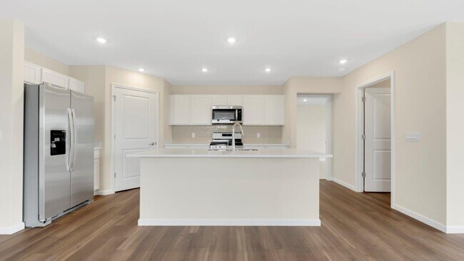 11275 Palmer Lake Run, Fort Wayne, IN 46818 - photo 5