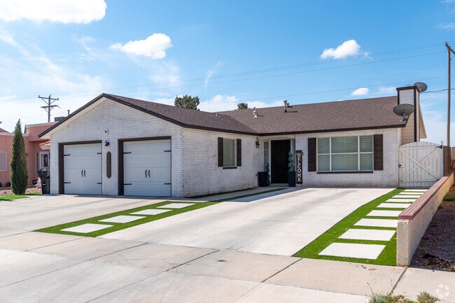 In Horizon City you'll find mostly newer brick and stucco houses.
