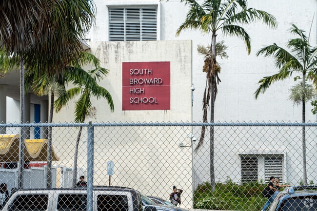 South Broward High School
signage on the building in Hollywood, FL.