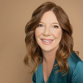 Lori Carey