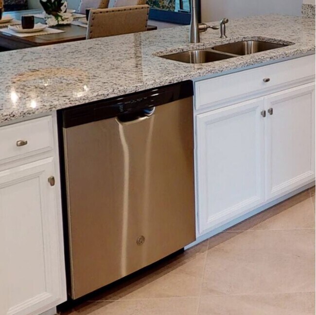 19604 Hinkley Dr, Estero, FL 33928 - photo 4