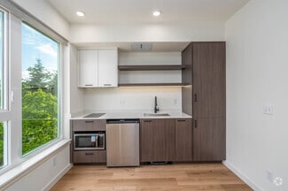 4751 21st Ave NE, Seattle, WA 98105