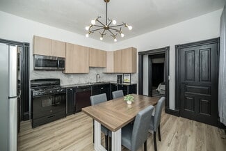 3923 S Grand Blvd, Saint Louis, MO 63118