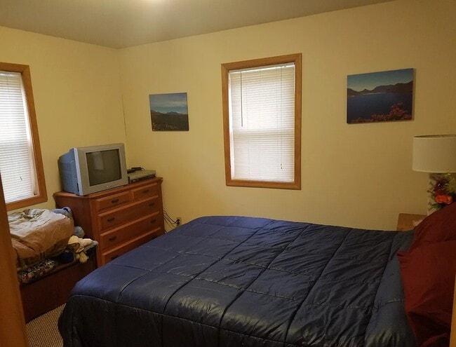 5119 Winona Falls Rd, East Stroudsburg, PA 18302 - photo 2