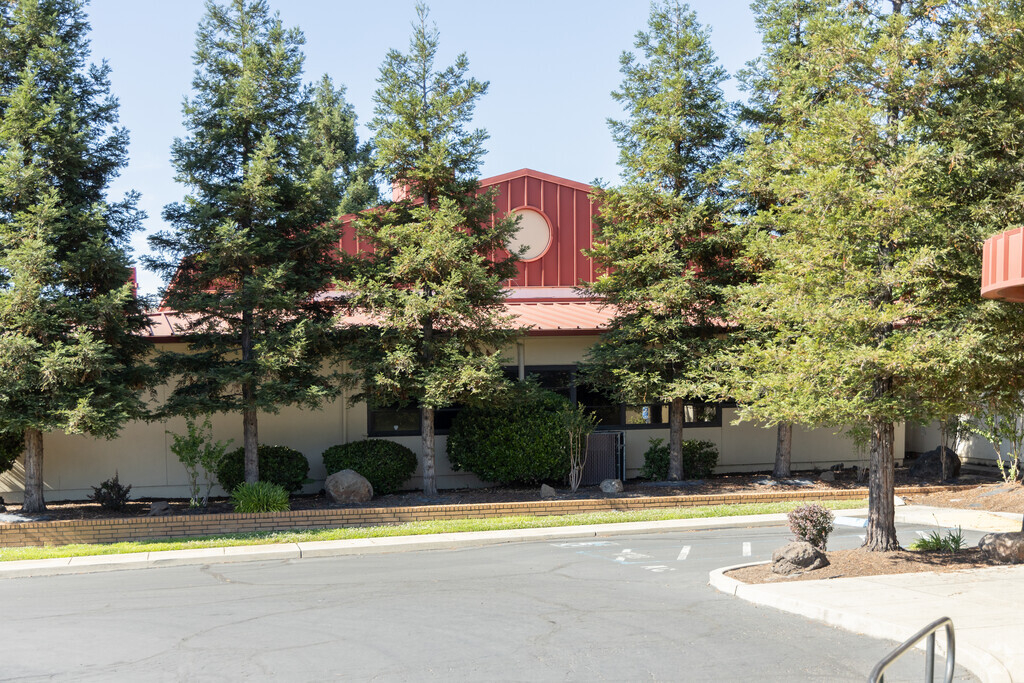 Parsons Junior High School, Redding CA Rankings & Reviews - Homes.com