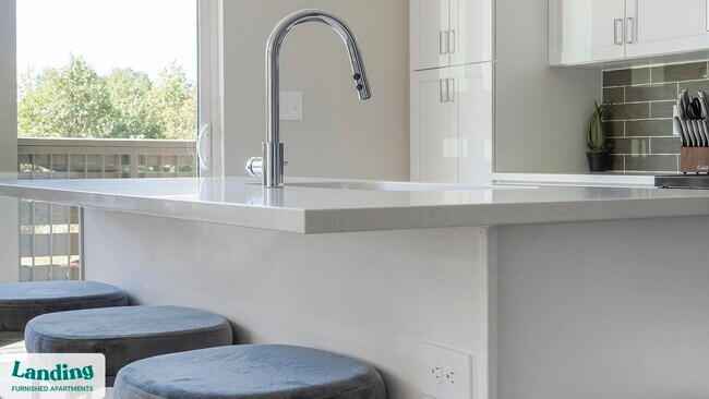 1000 Forestview Dr unit 4116, Oakwood, GA 30566 - photo 6