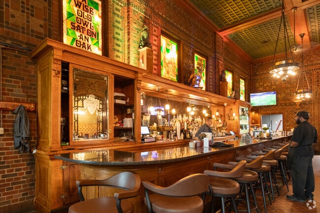 The Owl bar is a cozy is perfect place for Mount Vernon residents to relax with friends.