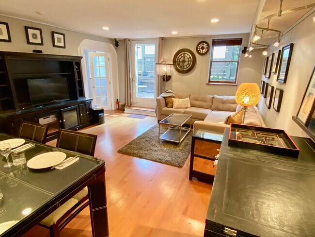 28 Upton St unit 1, Boston, MA 02118 - photo 4