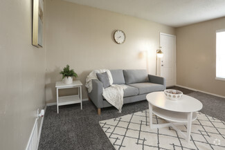 1616 E Alameda St, Norman, OK 73071
