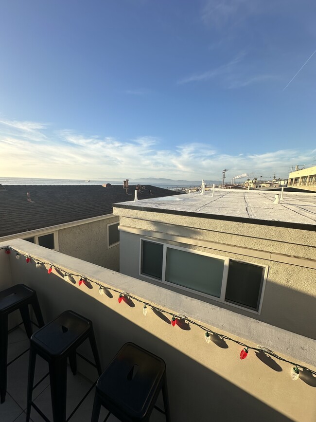 221 36th Place unit M.B.ModernSeaView, Manhattan Beach, CA 90266 - photo 5