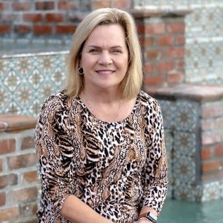 Beth Arnold