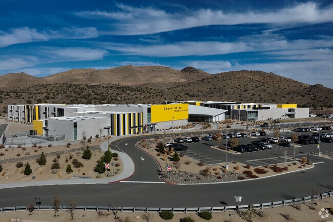 DesertSkiesMiddleSchool5