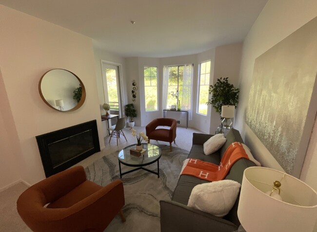 240 Caldecott Ln unit 209, Oakland, CA 94618 - photo 3