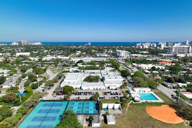 Sunrise Middle school has a large sport facility for the students to practice.