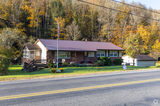 In the Woodward neighborhood ranch style homes are a common site.
