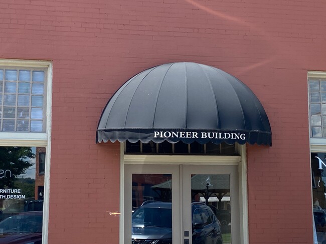 310 Public Square unit Pioneer Building Ste, Watertown, TN 37184 - photo 2