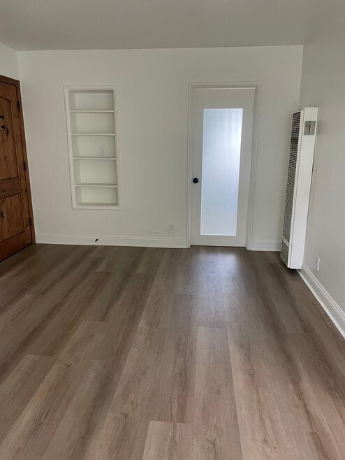 8974 Cadillac Ave, Los Angeles, CA 90034 - photo 1