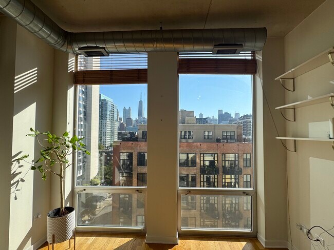 River Village Lofts unit 720 N. Larrabee Unit, Chicago, IL 60654 - photo 4