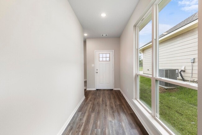 15290 Still Water Meadow Loop, College Station, TX 77845 - photo 4