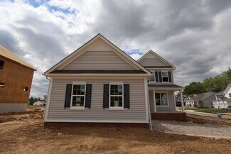 201 Isleta Dr, Pataskala, OH 43062