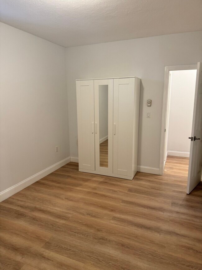 111 Norway St unit B3, Boston, MA 02115 - photo 6