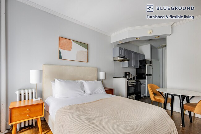 53 Leroy St unit FL2-ID1887, New York, NY 10014 - photo 7