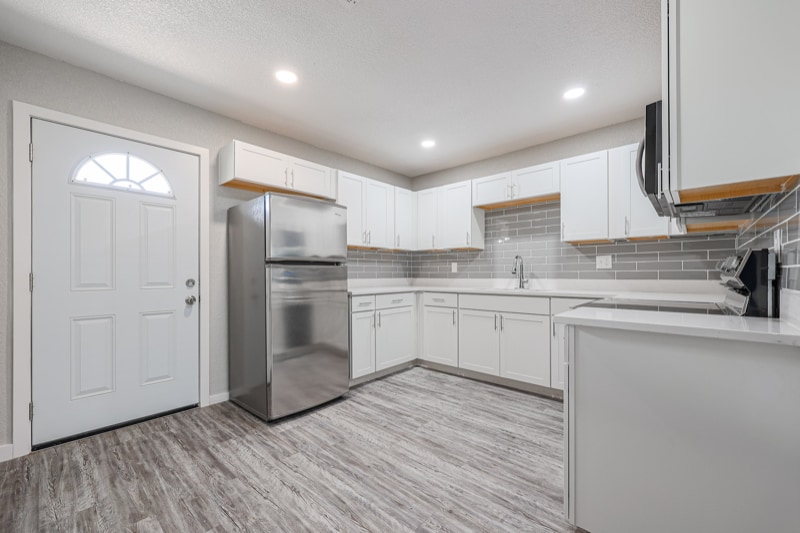 1159 W Drummer Ave, Mesa, AZ 85210 - photo 1