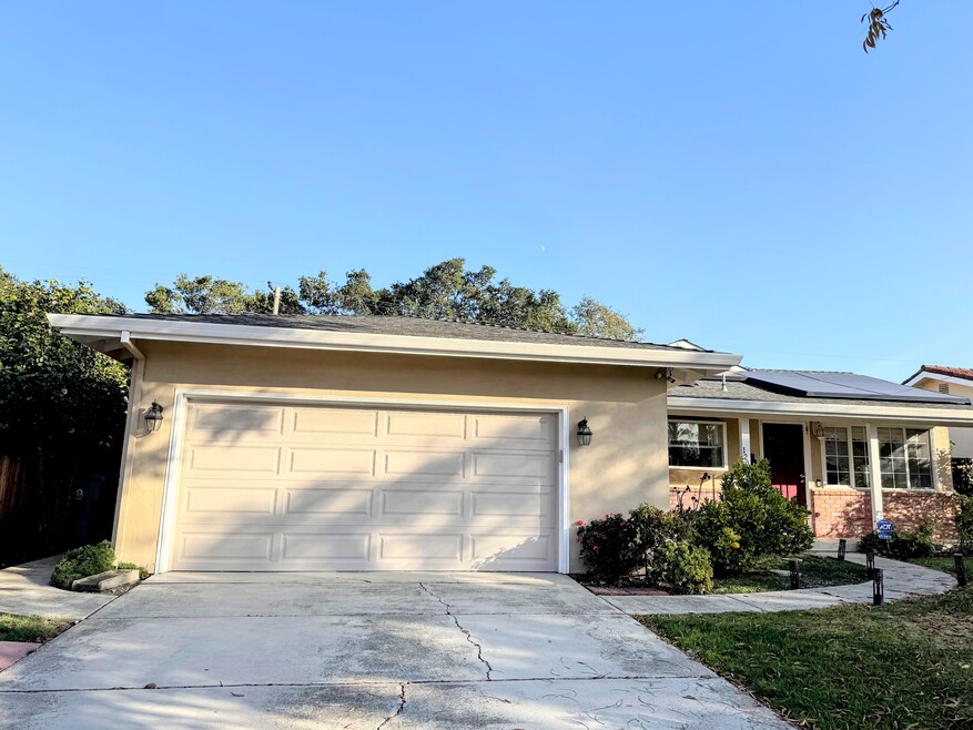 1204 Arlington Ln, San Jose, CA 95129 - photo 1