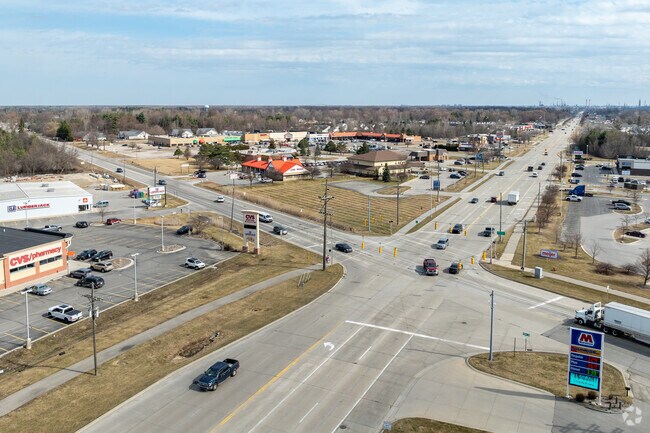 Shop for all your home furnishing needs at shops located along Gratiot Ave in Marysville.