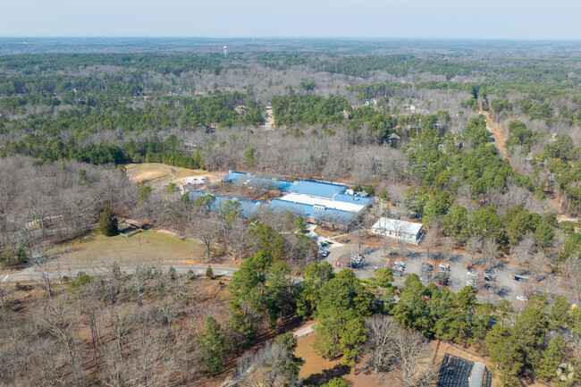 Brassfield Road Elementary School is located in Falls Lake, NC.