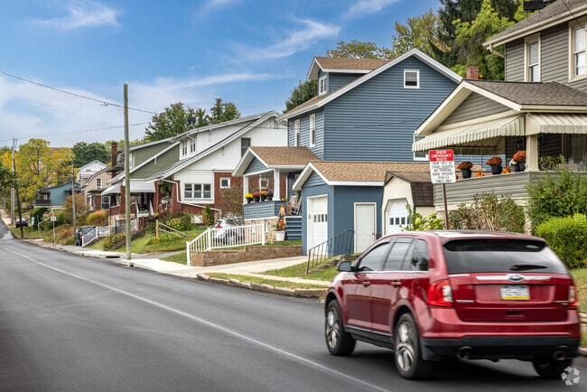 Potential homebuyers can find a property in Calvert Hills for between $50,000 and $250,000.