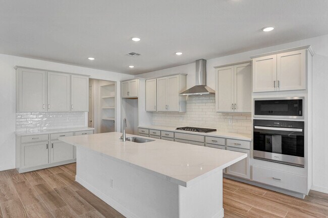 28886 N 174th Ln, Surprise, AZ 85387 - photo 3