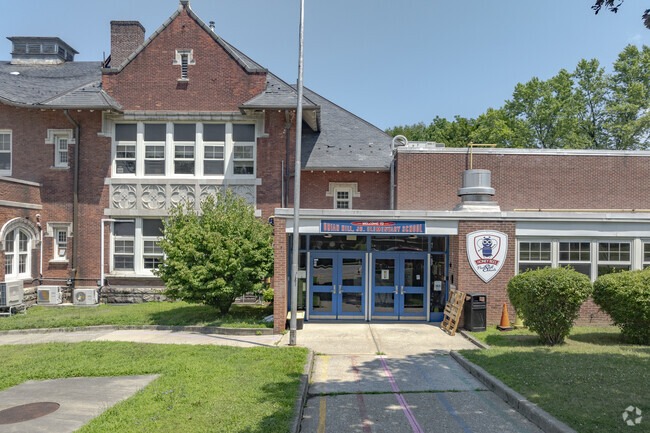 Uriah Hill Elementary School is located at 980 Pemart Ave in Peekskill, NY.